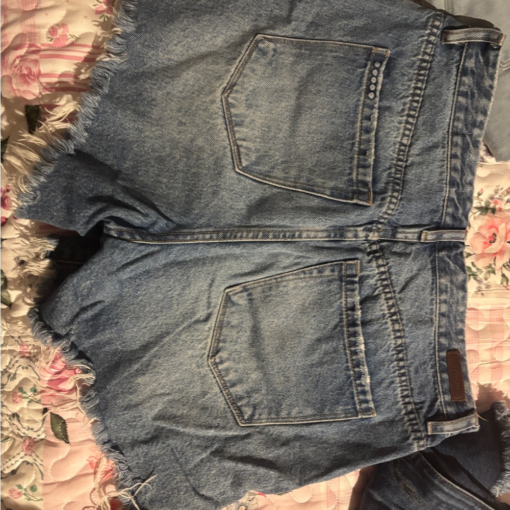 Denim ripped Blue Women's Shorts - Picture 3 of 3